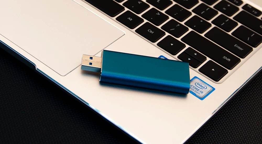 2TB Portable SSD - High-Speed USB 3.0 Drive - Loja Manuel Coelho