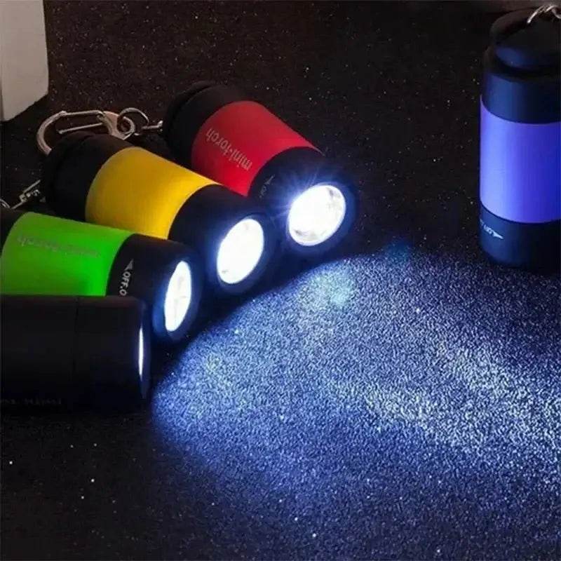 USB Rechargeable LED Pocket Flashlight Keychain Mini Torch - Loja Manuel Coelho
