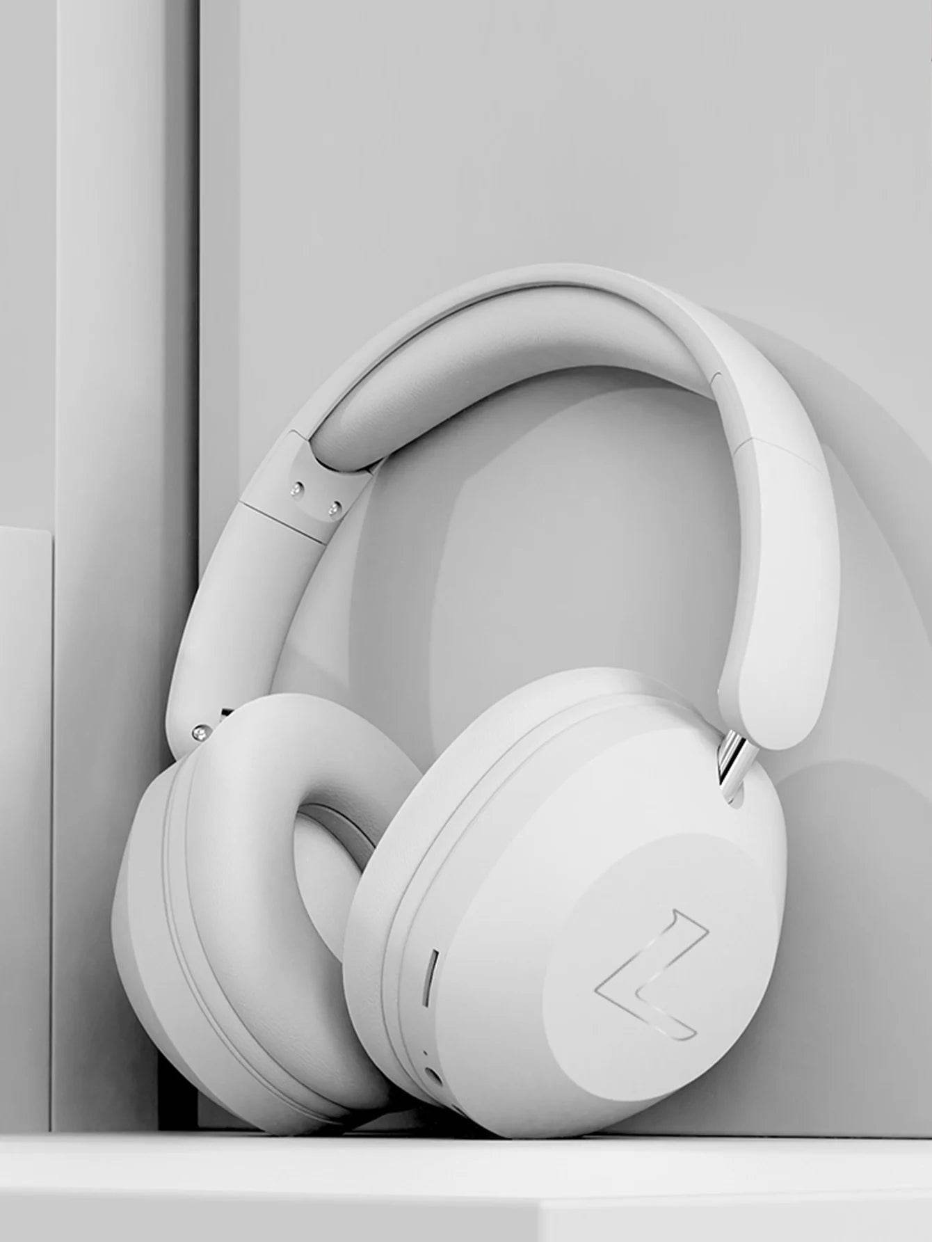 High-Quality Over-Ear Bluetooth Headphones - Loja Manuel Coelho