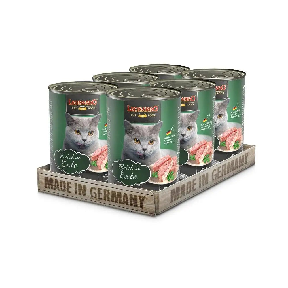 grain-free wet food for adult cats
