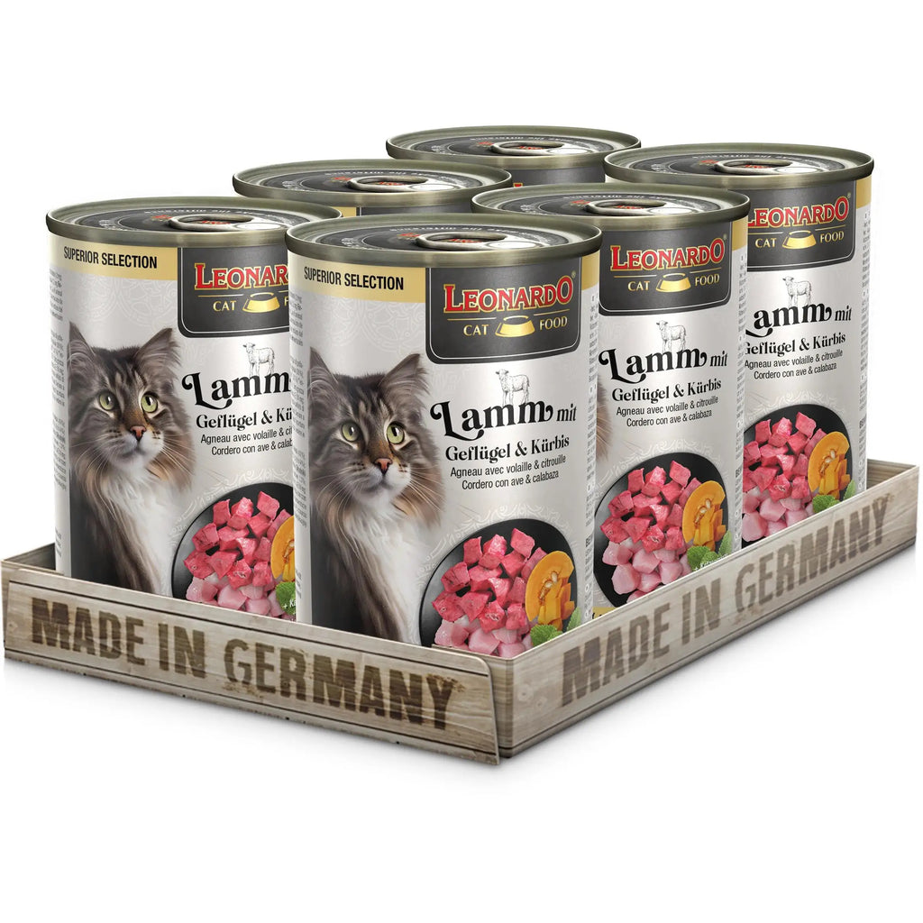 Leonardo grain-free wet food for adult cats, premium pate in a convenient can format, made in Germany.