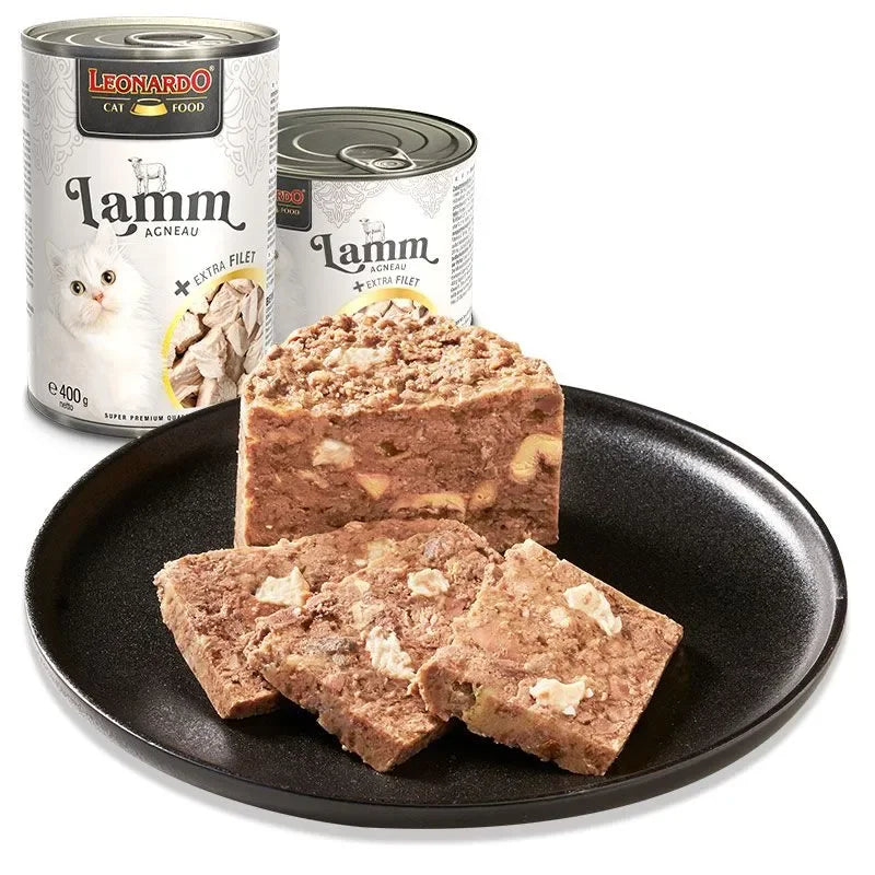 Ração húmida rica em carne para gatos, natural