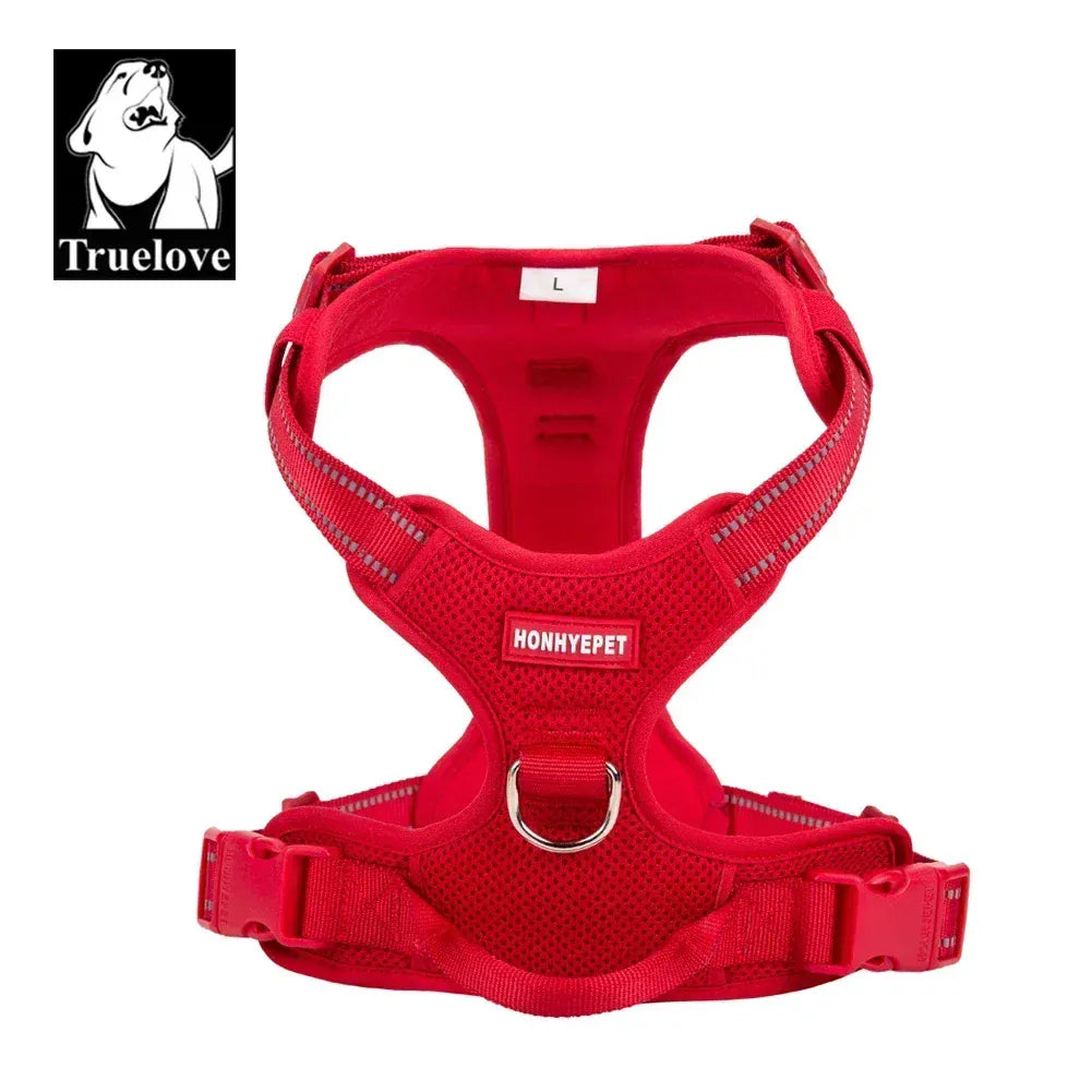 Red dog harness with 'HONHYEPET' label on a white background, featuring the Truelove brand logo.
