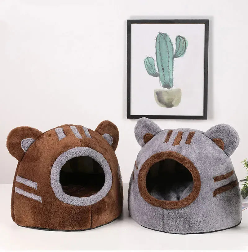 Winter Deep Sleep Comfort Cat Bed Bear Head Shape
