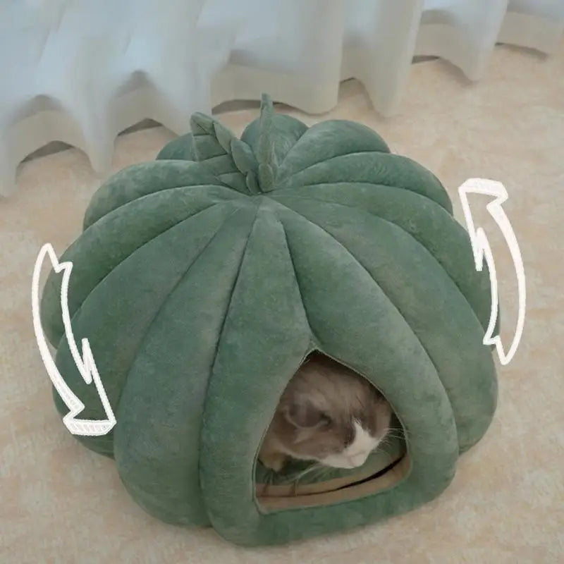 Pumpkin Shape Cat Bed - Warm Cozy Winter Pet House